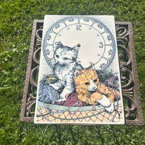 Santa Barbara Ceramic Design kittens in yarn ceramic clock face. Needs clock